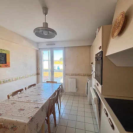 Lägenhet Vue Mer, Idealement Situe - 4 Pers. - Fr-1-197-648 Les Sables-dʼOlonne